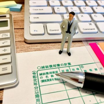 内装工事の耐用年数と減価償却の注意点【賃貸/自社物件】